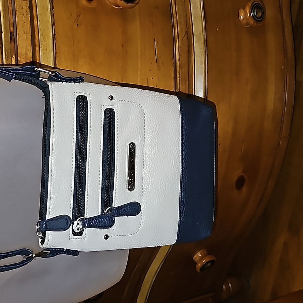 Women's Crossbody